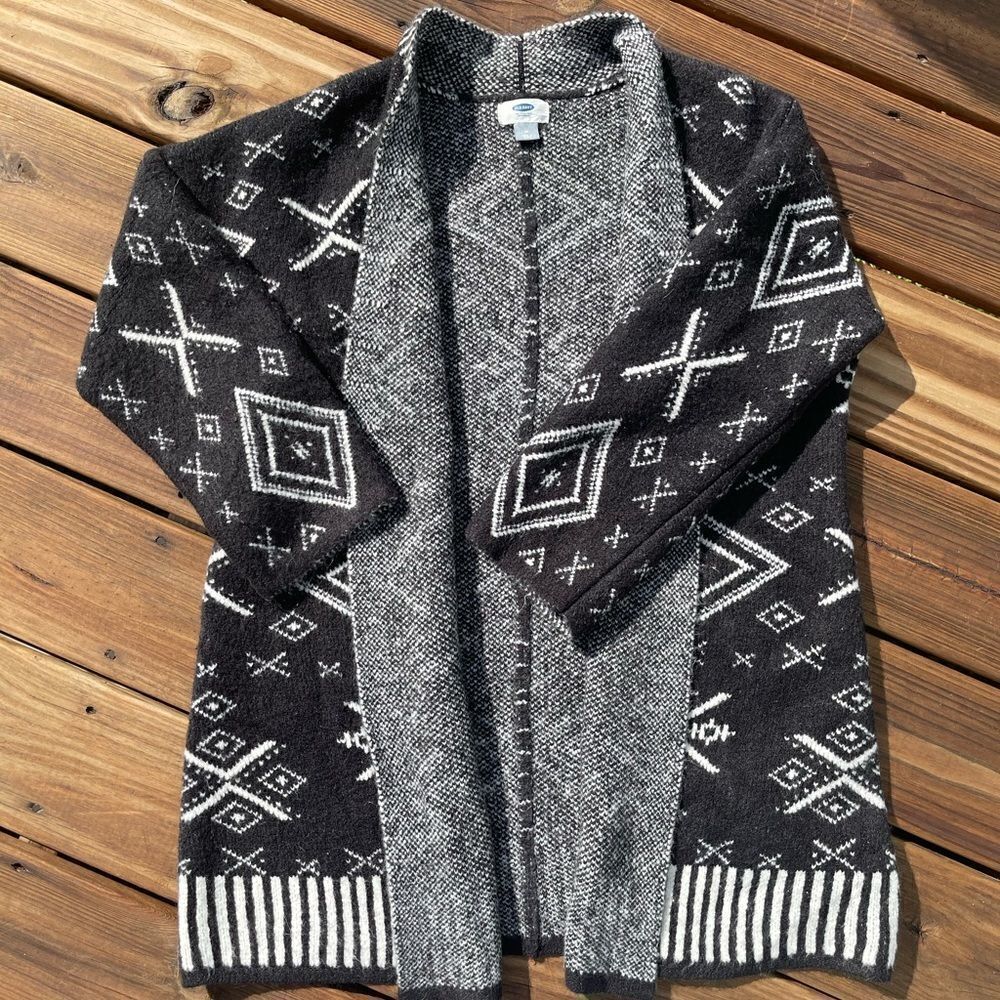 Old navy cardigan